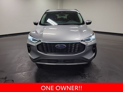 Used 2024 Ford Escape Platinum AWD/4WD image 3