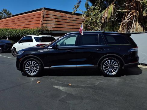 Used 2021 Lincoln Aviator Reserve RWD image 3