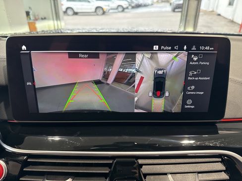 Used 2021 BMW M5 w/ Executive Package image 29