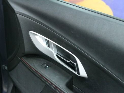 Used 2014 Chevrolet Equinox LT w/ Safety Package image 10