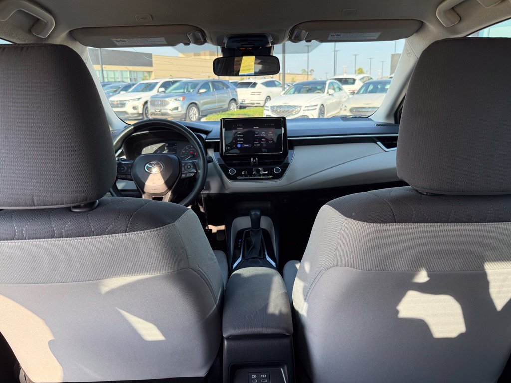 Used 2024 Toyota Corolla LE FWD image 18