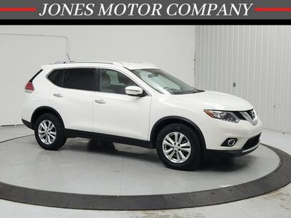 Used 2016 Nissan Rogue SV