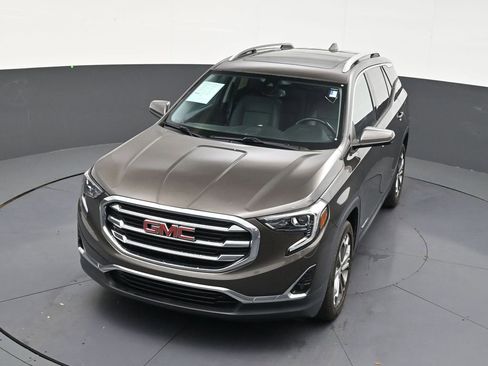 Used 2019 GMC Terrain SLT w/ Preferred Package FWD image 19