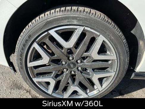 New 2025 Ford Expedition Max Platinum w/ Platinum Ultimate Package image 10