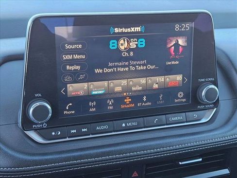 Used 2024 Nissan Rogue SV image 13