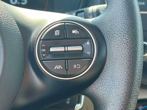 Used 2023 Kia Soul LX w/ LX Technology Package FWD image 20