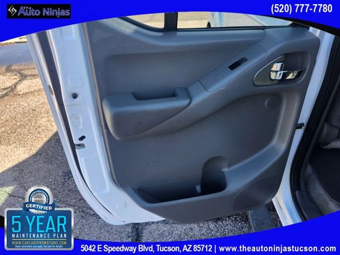 Used 2012 Nissan Frontier SL image 17