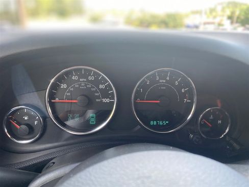 Used 2017 Jeep Wrangler Sport AWD/4WD image 13