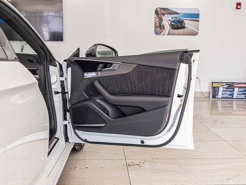 Used 2024 Audi S5 Premium Plus image 43