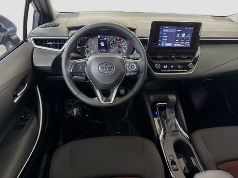 Used 2024 Toyota Corolla SE image 17