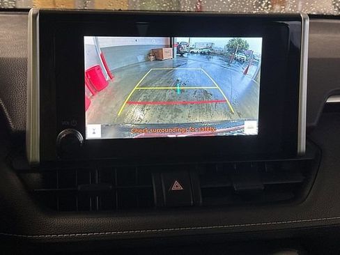 Certified 2025 Toyota RAV4 LE image 26