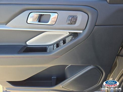 New 2026 Ford Explorer ST w/ Sun And Sound Package image 10