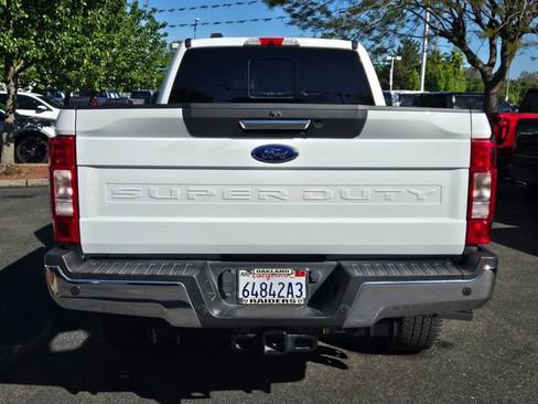 Used 2020 Ford F250 Lariat w/ Chrome Package image 5