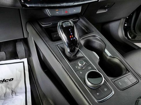 Certified 2025 Cadillac XT4 Premium Luxury FWD image 26