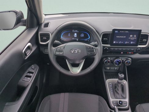 New 2026 Hyundai Venue SEL FWD image 13