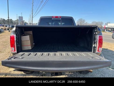 Used 2014 RAM 2500 Laramie w/ Convenience Group image 19