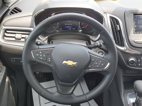 Certified 2023 Chevrolet Equinox LT FWD image 30