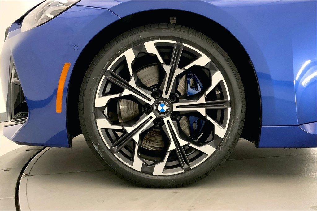 Certified 2025 BMW M240i Coupe RWD image 8