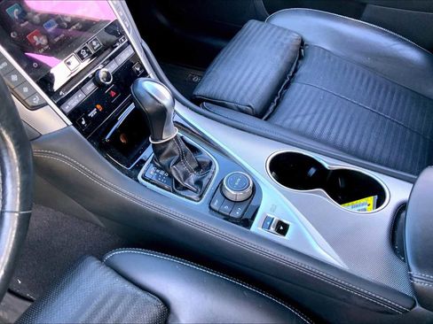 Used 2014 INFINITI Q50 Sport w/ Spare Tire Package image 17
