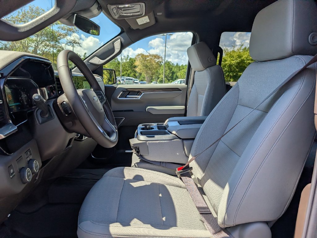 New 2026 Chevrolet Silverado 1500 RST w/ Redline Edition RWD image 13