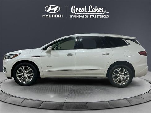 Used 2021 Buick Enclave Avenir w/ Avenir Technology Package image 2