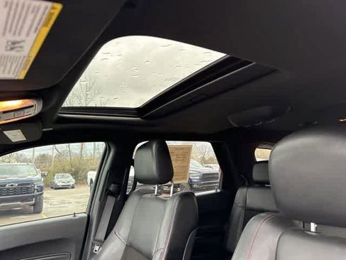 Used 2022 Dodge Durango R/T w/ Blacktop Package image 5