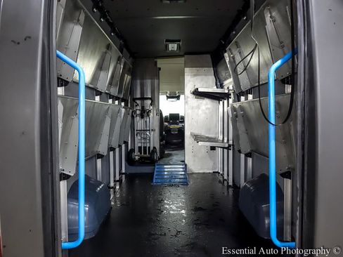 Used 2024 RAM ProMaster 3500 FWD image 15