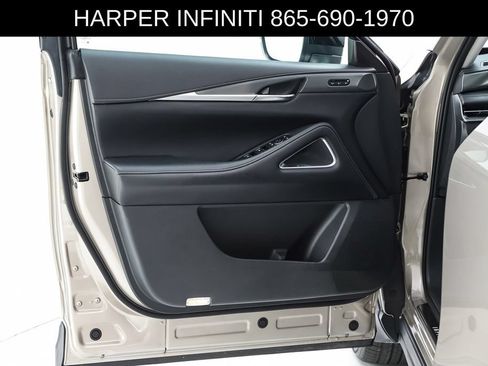 Used 2023 INFINITI QX60 Luxe w/ Vision Package AWD/4WD image 19