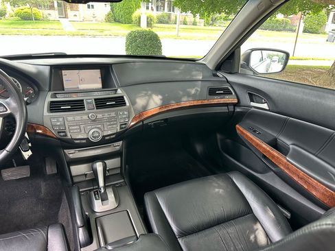 Used 2012 Honda Accord EX-L image 10