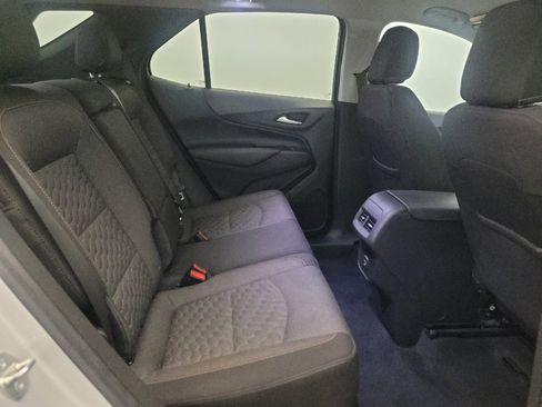 Used 2021 Chevrolet Equinox LT image 19