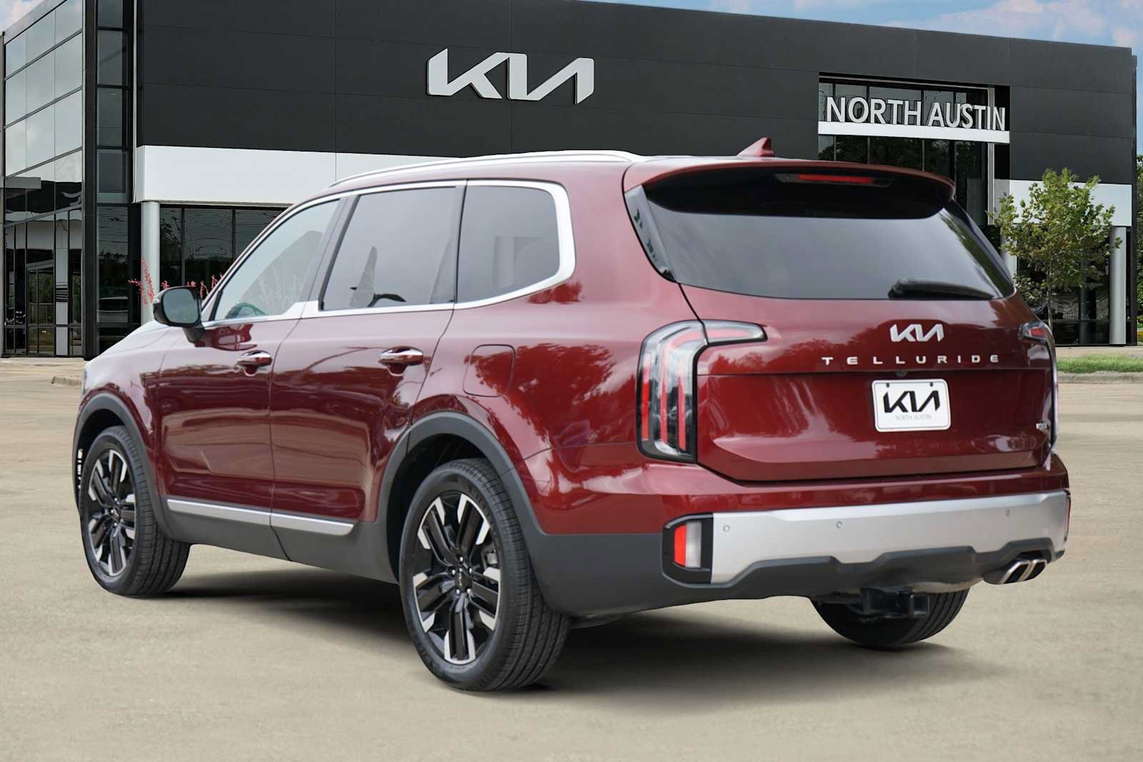 Certified 2023 Kia Telluride SX Prestige AWD/4WD image 4