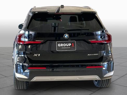 Used 2025 BMW X1 xDrive28i AWD/4WD image 4
