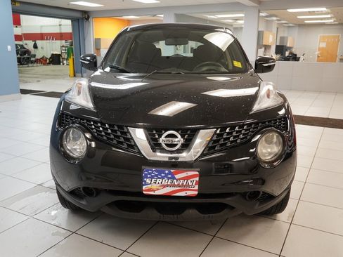 Used 2016 Nissan Juke S image 14