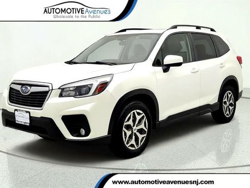 Used 2021 Subaru Forester Premium AWD/4WD image 1