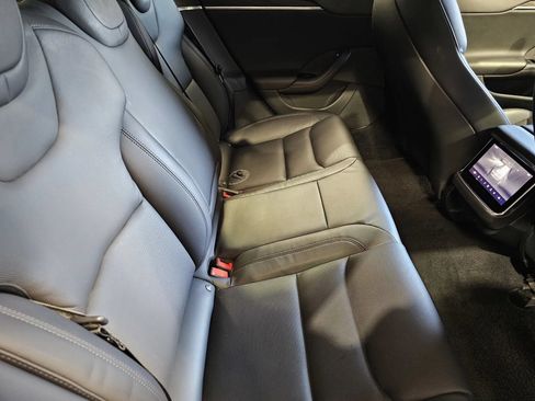 Used 2022 Tesla Model S AWD/4WD image 8