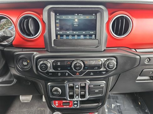 Used 2021 Jeep Wrangler Unlimited Rubicon image 20