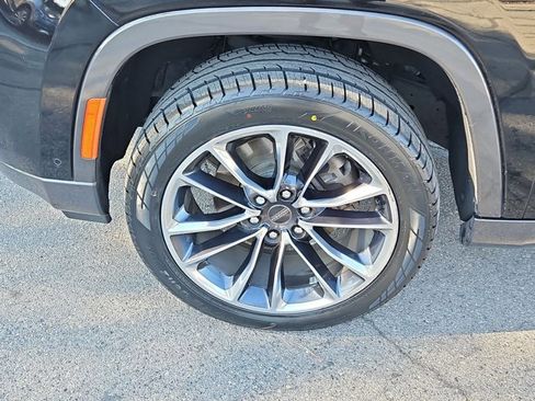 Used 2022 Jeep Wagoneer Series III w/ Premium Group I image 26