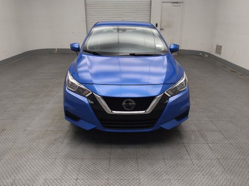 Used 2020 Nissan Versa SV FWD image 14
