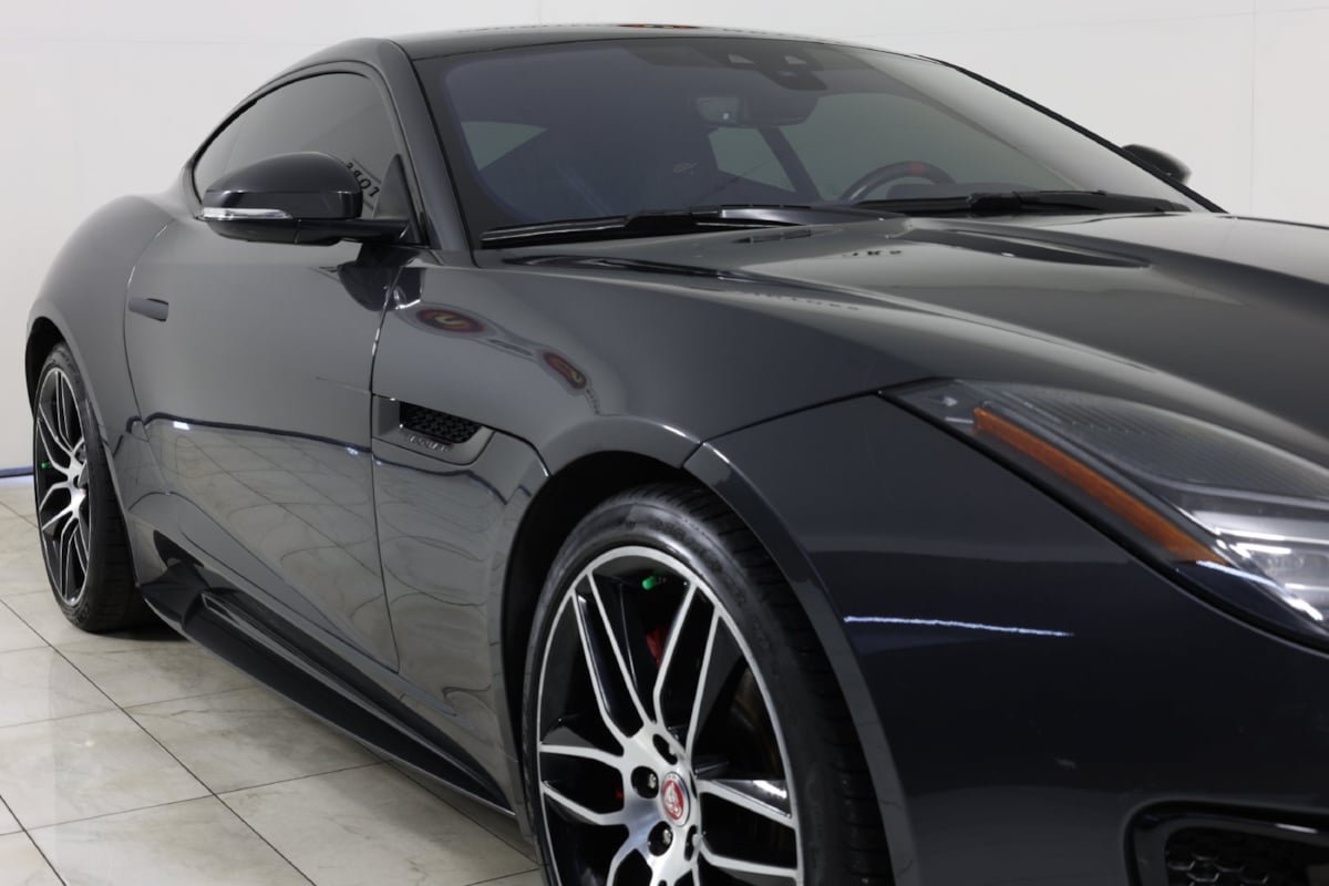 Used 2020 Jaguar F-TYPE Checkered Flag RWD image 38