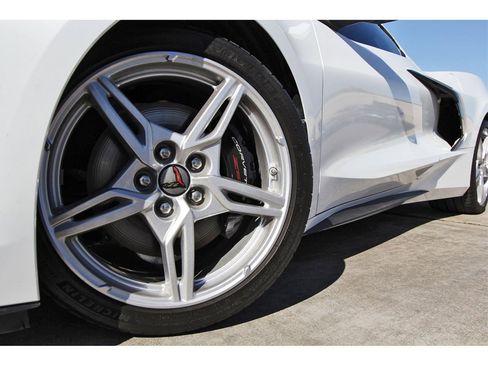 Used 2020 Chevrolet Corvette Stingray Preferred Cpe w/ 2LT Preferred Equipment Group image 23