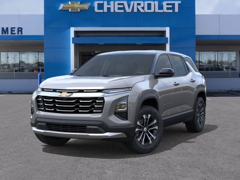 New 2026 Chevrolet Equinox LT image 6