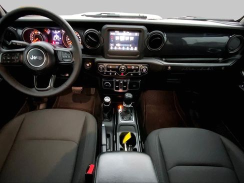 Used 2023 Jeep Wrangler Unlimited Sport AWD/4WD image 14