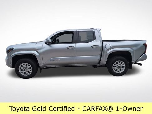 Certified 2024 Toyota Tacoma SR5 AWD/4WD image 2
