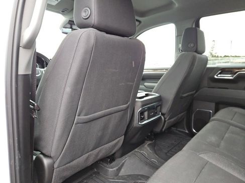 Used 2025 GMC Sierra 1500 Elevation w/ Preferred Package image 17