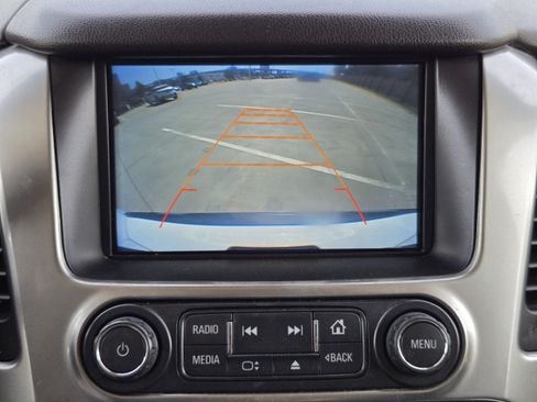 Used 2017 Chevrolet Suburban Premier RWD image 14