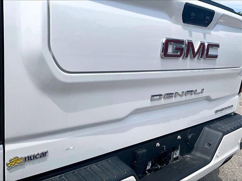Used 2024 GMC Sierra 1500 Denali w/ Denali Reserve Package AWD/4WD image 29