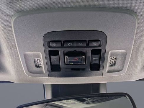 Used 2020 Toyota Camry XSE FWD image 25