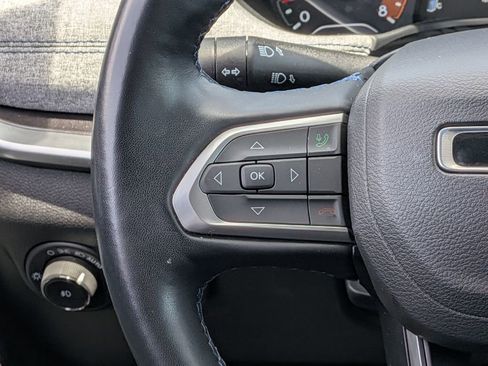 Used 2022 Jeep Compass Latitude w/ Convenience Group AWD/4WD image 33
