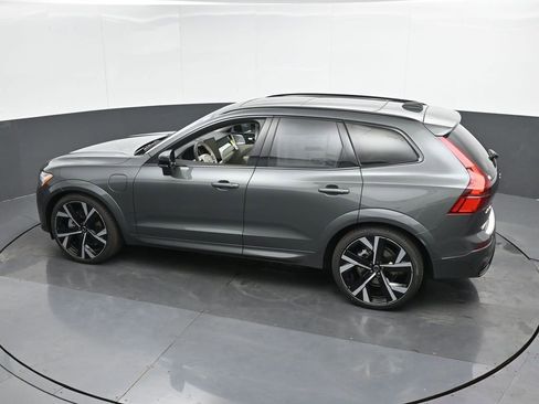 New 2026 Volvo XC60 T8 Ultra image 36
