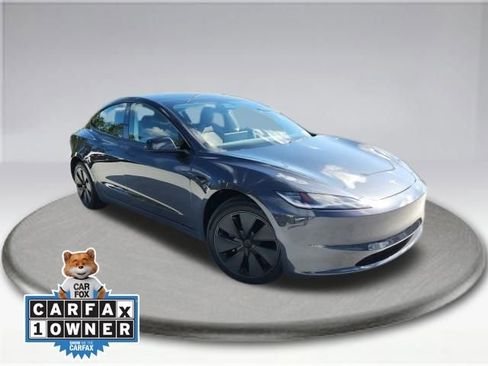 Used 2025 Tesla Model 3 Long Range image 2
